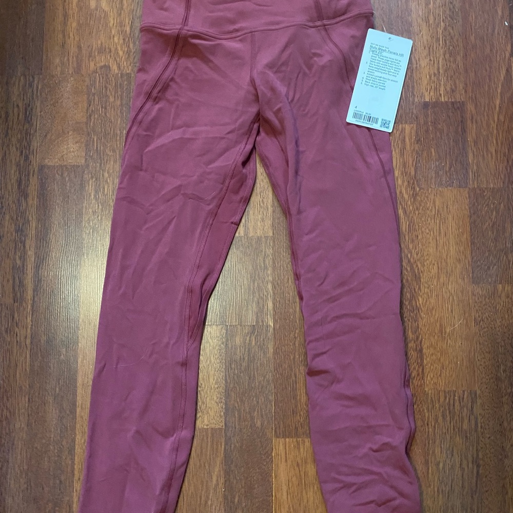 Lululemon mesh panels high rise leggings